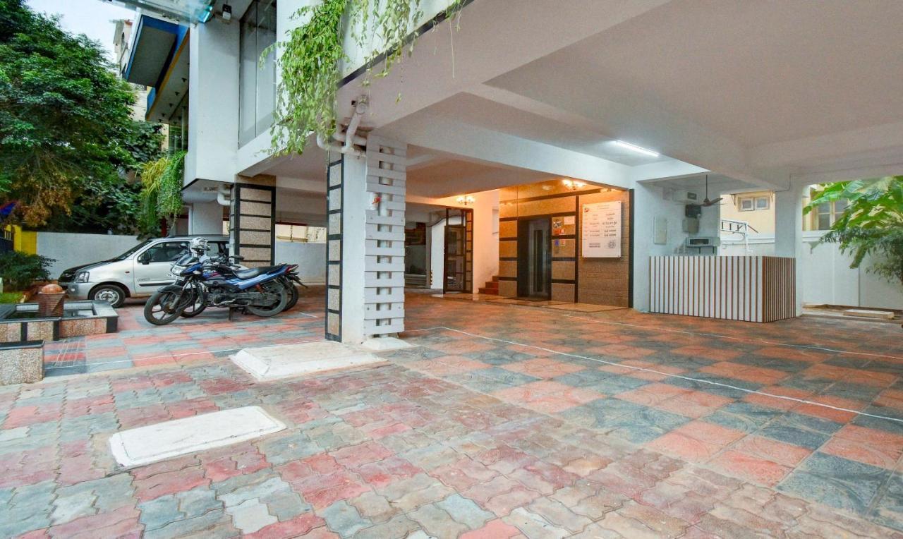 Treebo Eco Stay Nandanam Chennai Exterior foto
